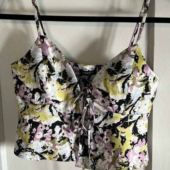 Dynamite floral silk front tie top - Picture 2 of 6